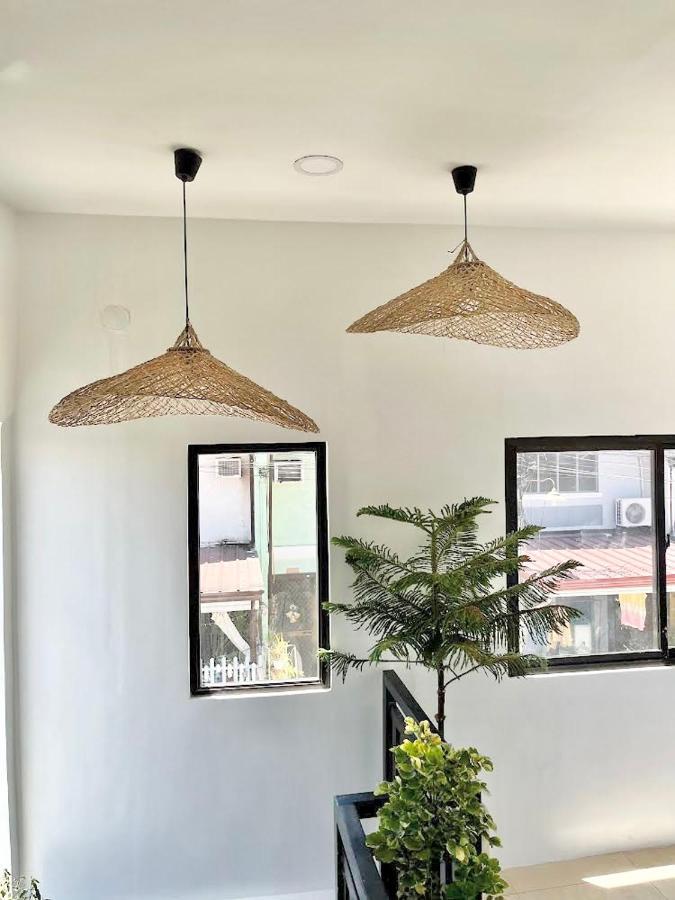 New Modern Home Near Airport, Beach And Fast Wi-Fi Sudtungan Buitenkant foto
