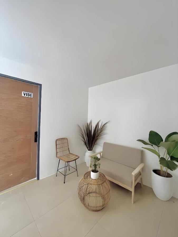 New Modern Home Near Airport, Beach And Fast Wi-Fi Sudtungan Buitenkant foto