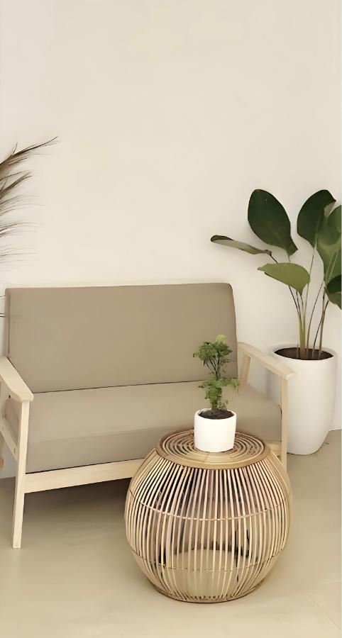 New Modern Home Near Airport, Beach And Fast Wi-Fi Sudtungan Buitenkant foto